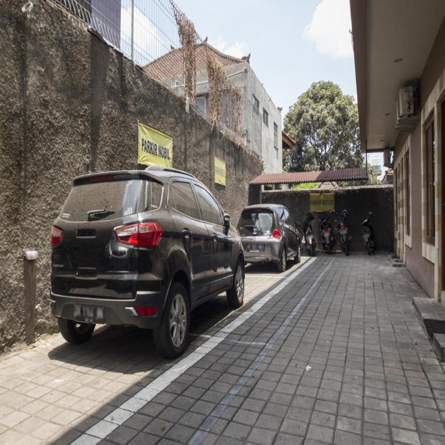 Reddoorz @ Gunung Sanghyang Kerobokan Denpasar  Exterior photo